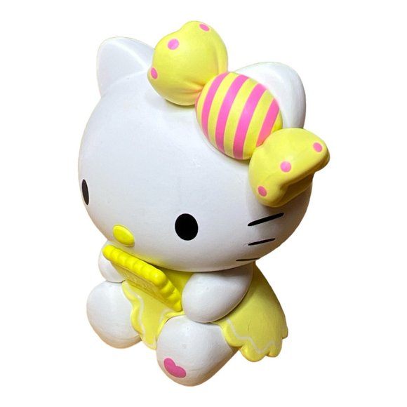 Lot of 4 Sanrio Hello Kitty Collection Ornaments PVC Figures H 3" x L2" - Picture 11 of 13